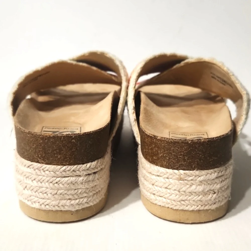 NEW! Dirty Laundry Plays Crochet Chunky Platform Sandals Size 9.5